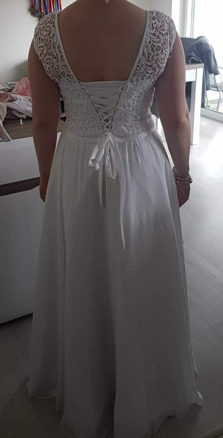 Suknia ślubna  rozmiar 40