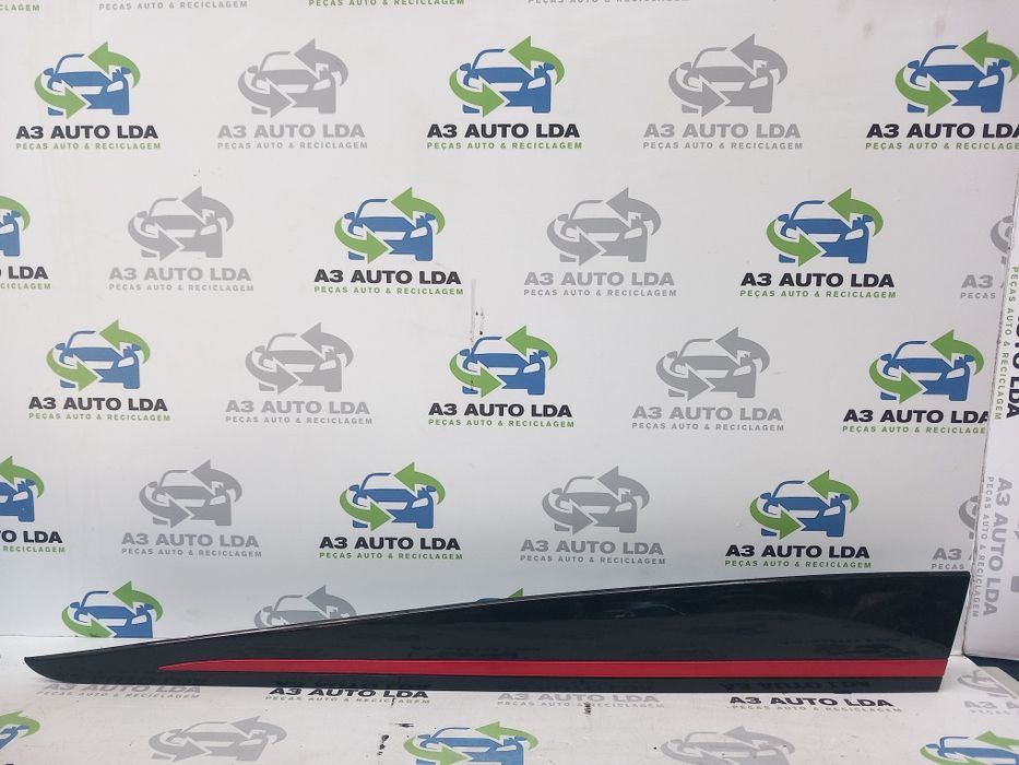 Friso porta frente esquerdo Renault Clio 4