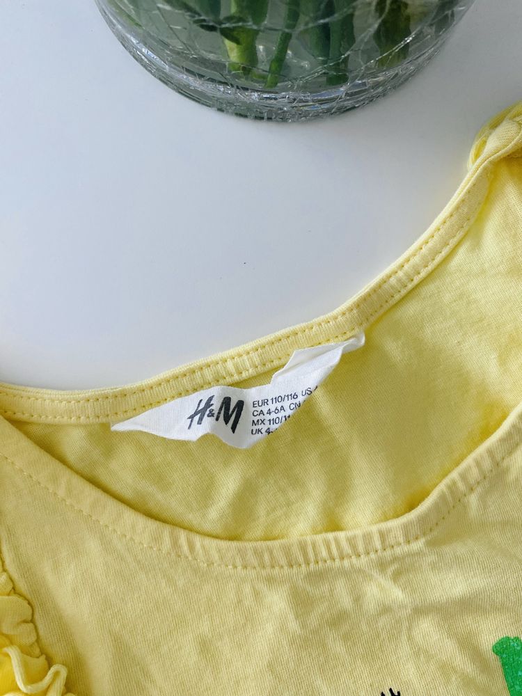 Żółta koszulka na ramiączkach h&m na lato bluzka