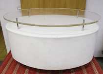 Owalny Stolik transparentny blat z plexi