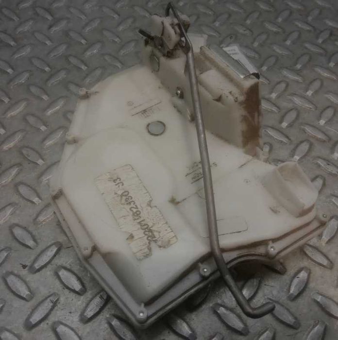 Fechadura porta passageiro suzuki swift