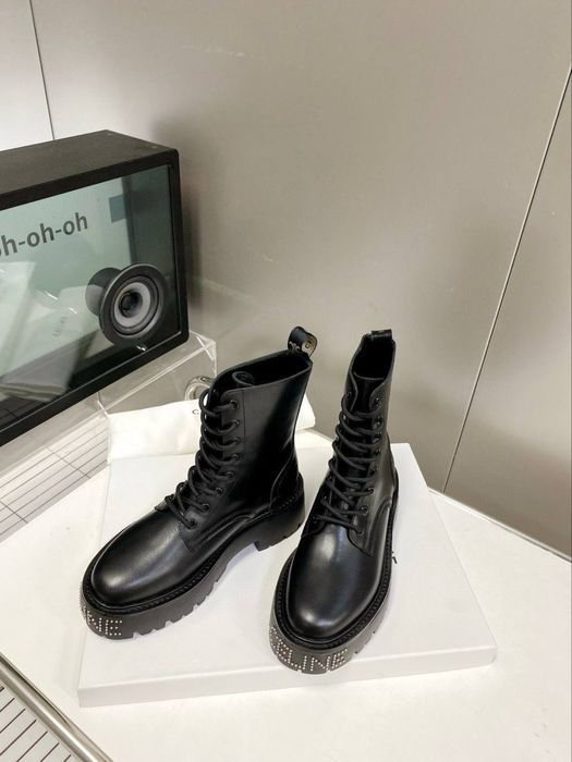 Ботинки селин . Чоботи Celine. У наявності 39 р / 25 см