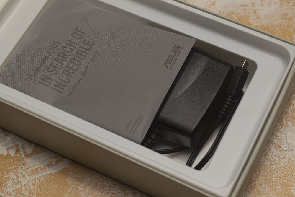 ASUS fonepad 7, Model KO12 (FE7010CG)