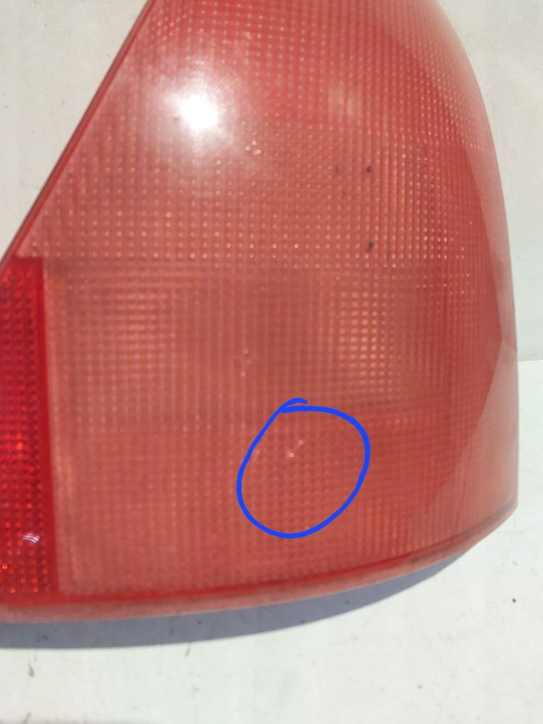 Renault Clio II przedlift tylna lampa prawa lewa prawy lewy