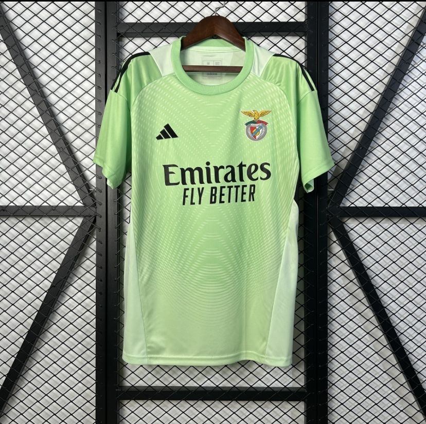 Camisola guarda redes Benfica