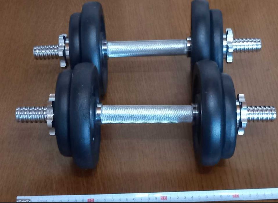 Zestaw hantli: obciążenia żeliwne (2x7.5kg) + 2 gryfiki