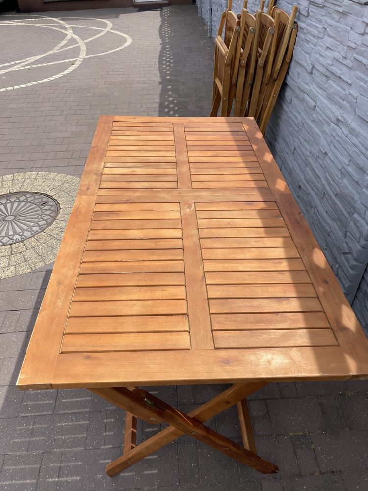 Stół drewniany z 4 krzesłami  taras balkon