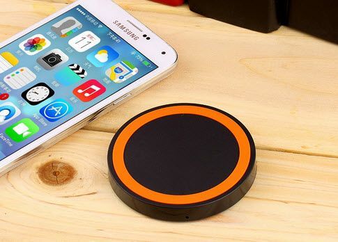 Interface de carga wireless para telemóvel