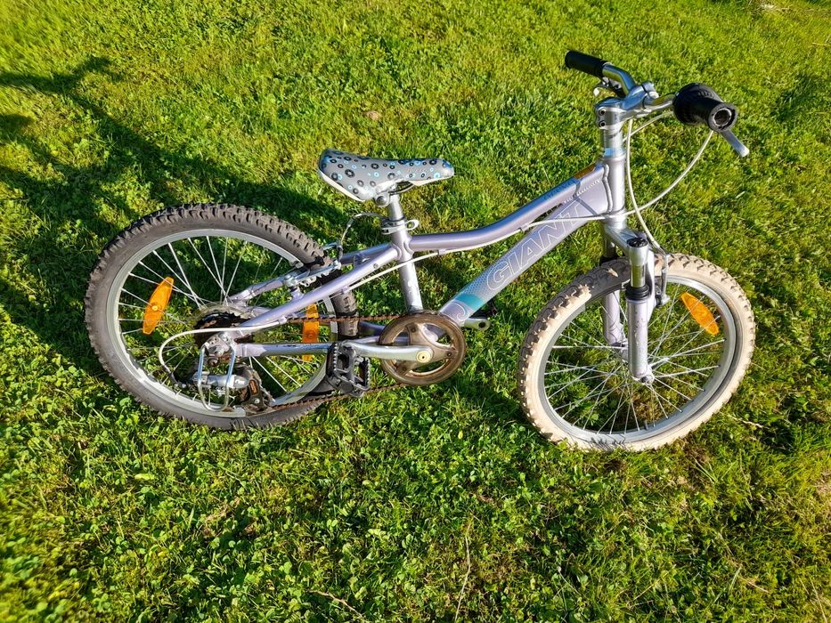 Rower dziecięcy koła 20 Giant Areva dla dziewczynki fioletowy liliowy