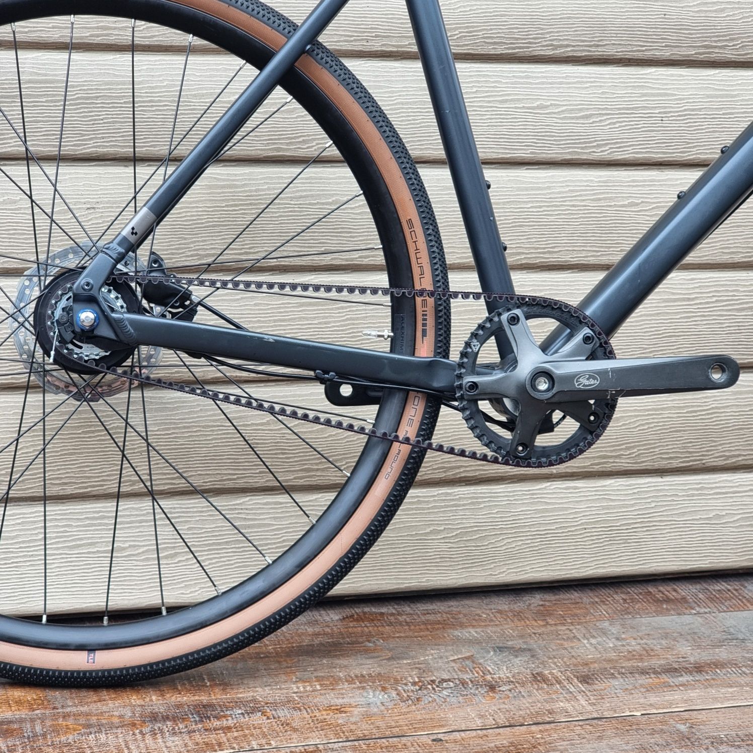 28 Cube Hyde Race 2021 Shimano ALFINE-8. Ремінь CARBON GATES. DISC