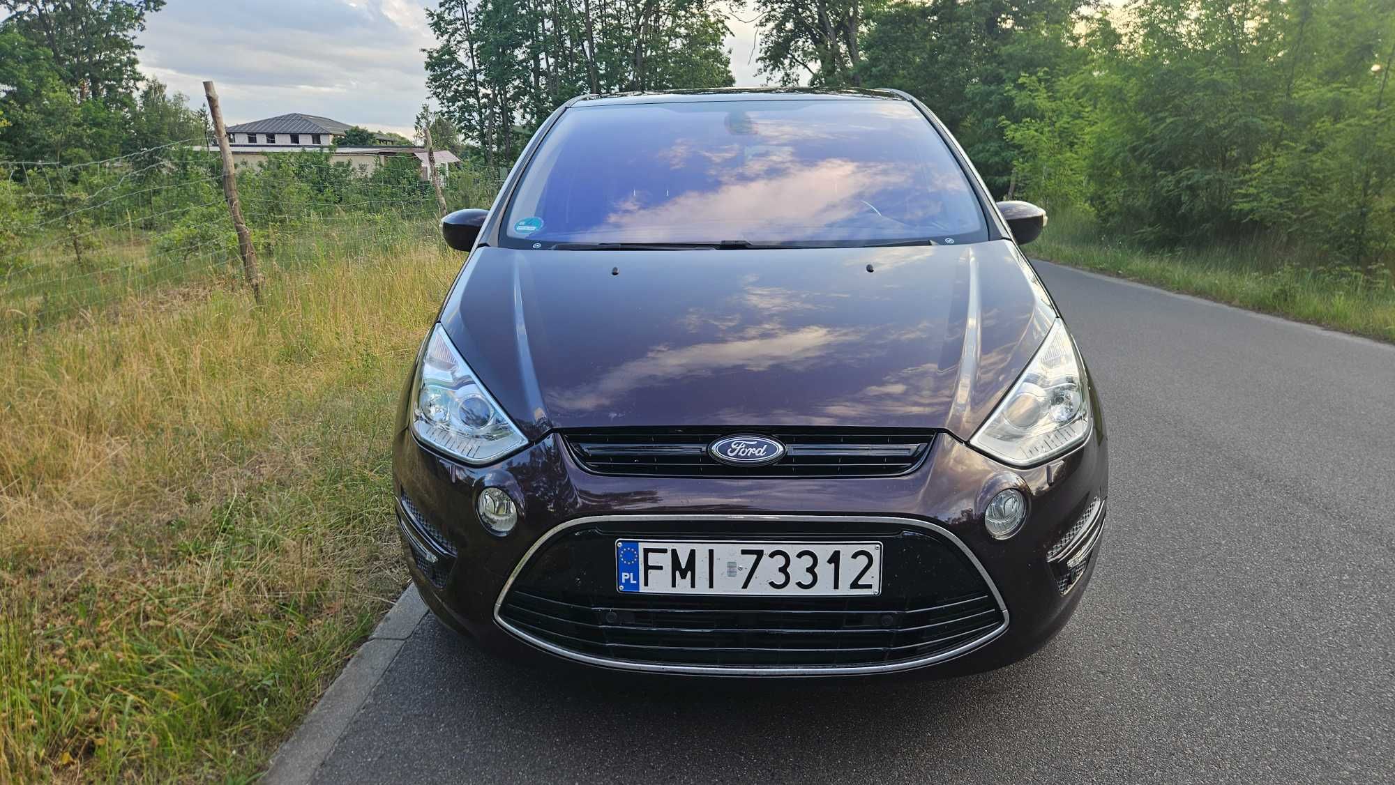 Ford S-MAX 2.0 140km 7 osobowy titanium  panorama xenon Keyless Go