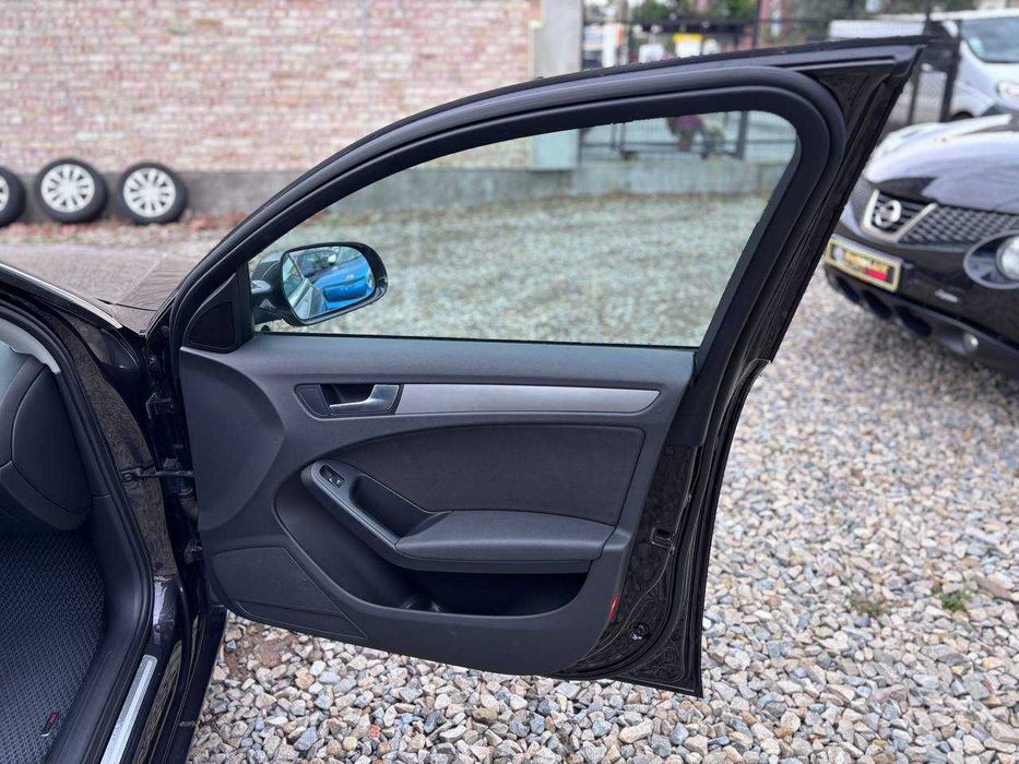 Audi A4 2010р.в 1.8 л.Бензин