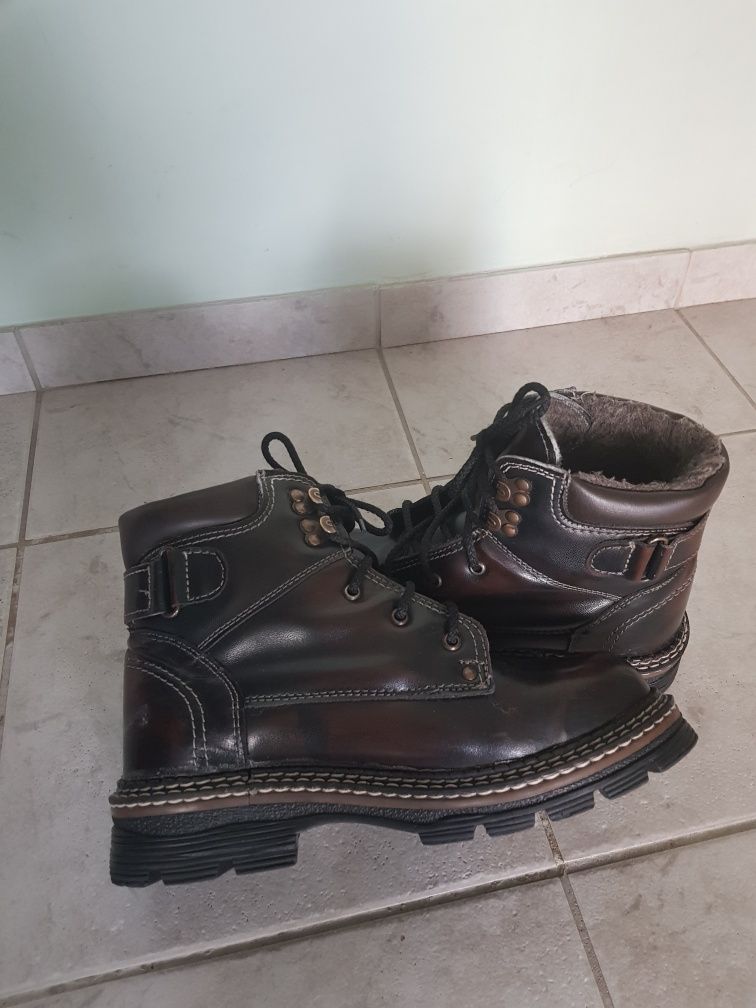 Buty męskie trapery polskie Dagmor skóra 40
