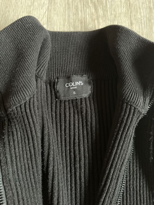 Продам Светр Colins на блискавці