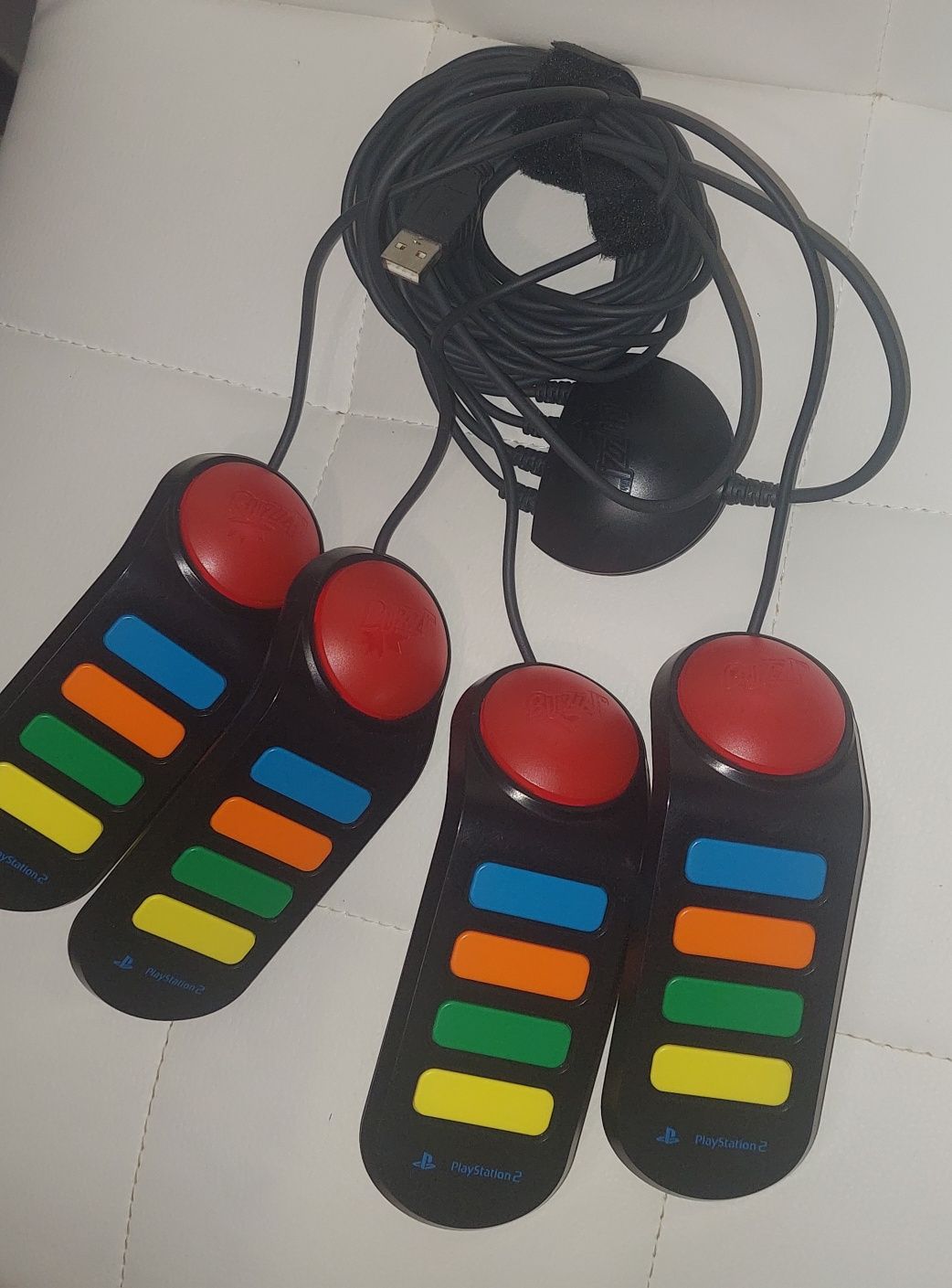 2 Jogos Buzz PS2 + Campainhas Buzz