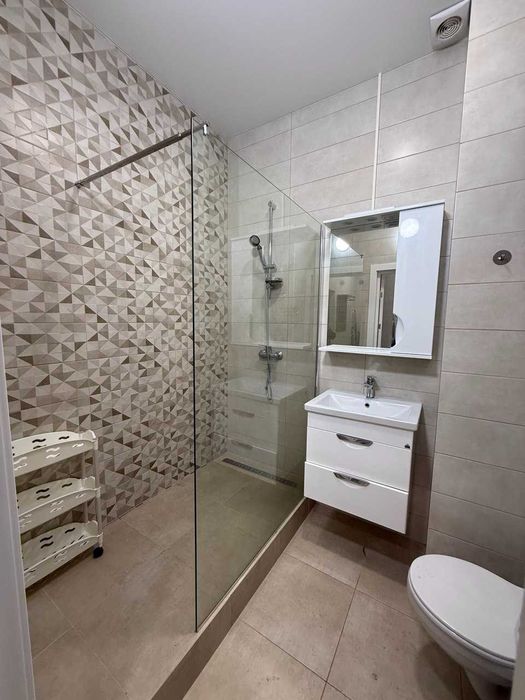 Продам 1 комнатную в ЖК Клаб Марин Дача Ковалевского море парк