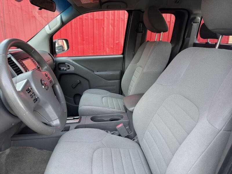 2017 Nissan Frontier S