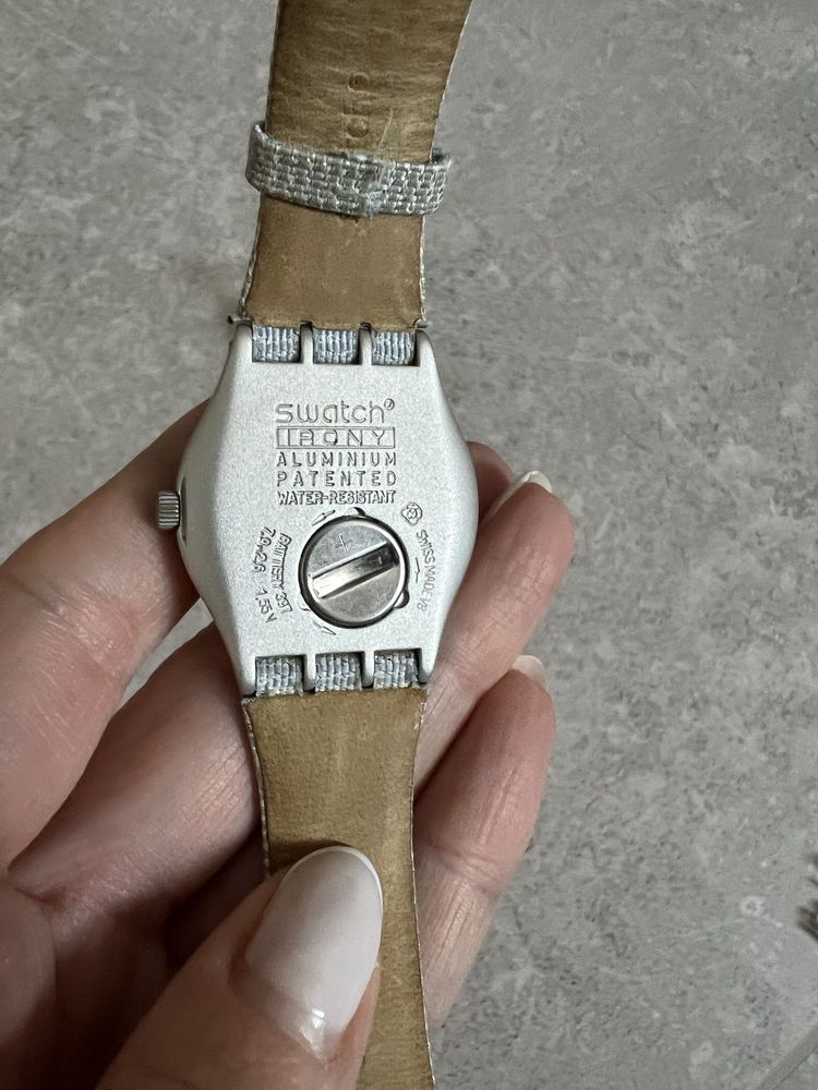 Годинник  Swatch