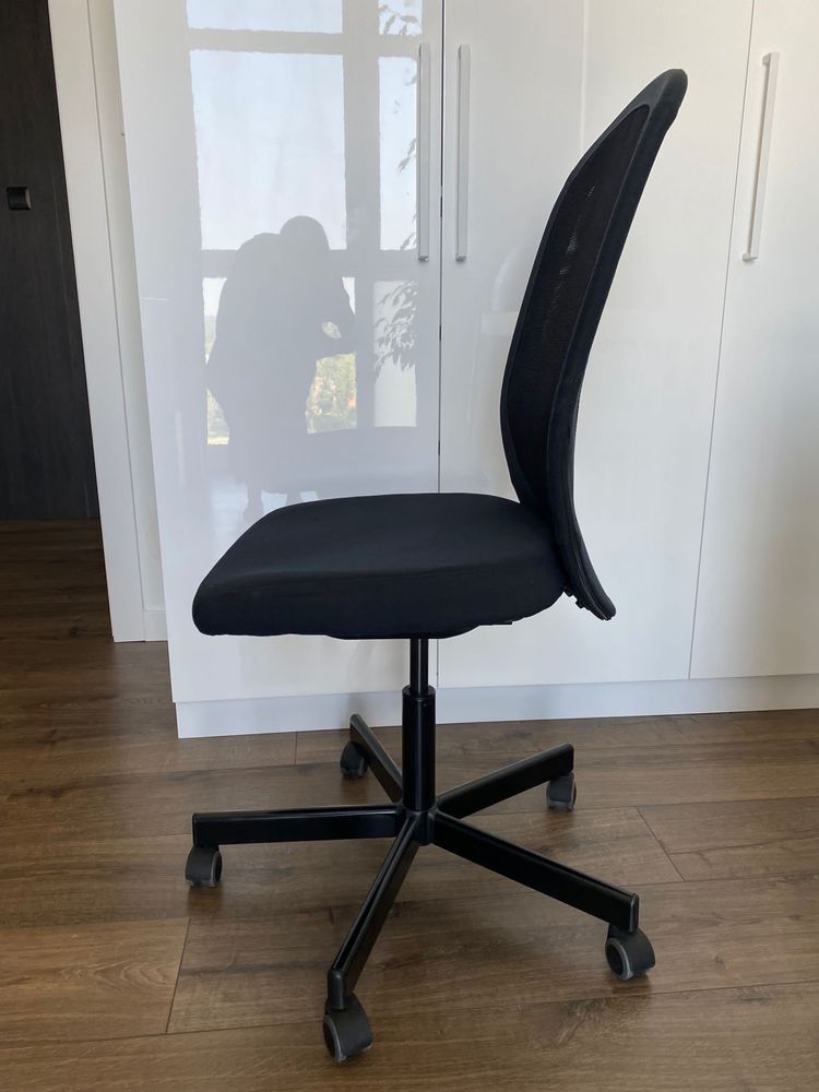 Krzesło biurowe czarny IKEA