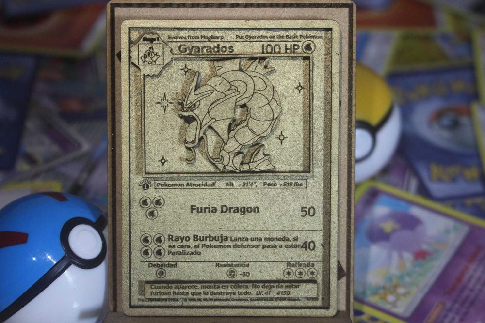 Carta Pokemon Dorada