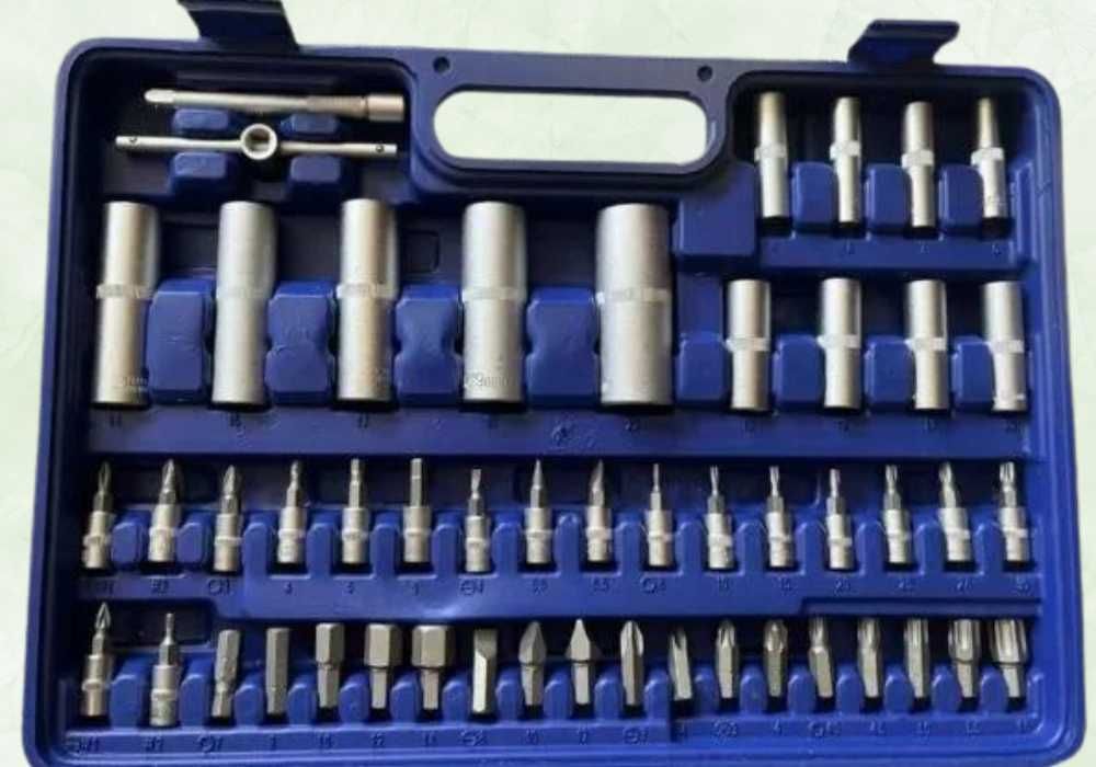 Набор инструментов Zhongxin Tools 108 предметов в чемодане