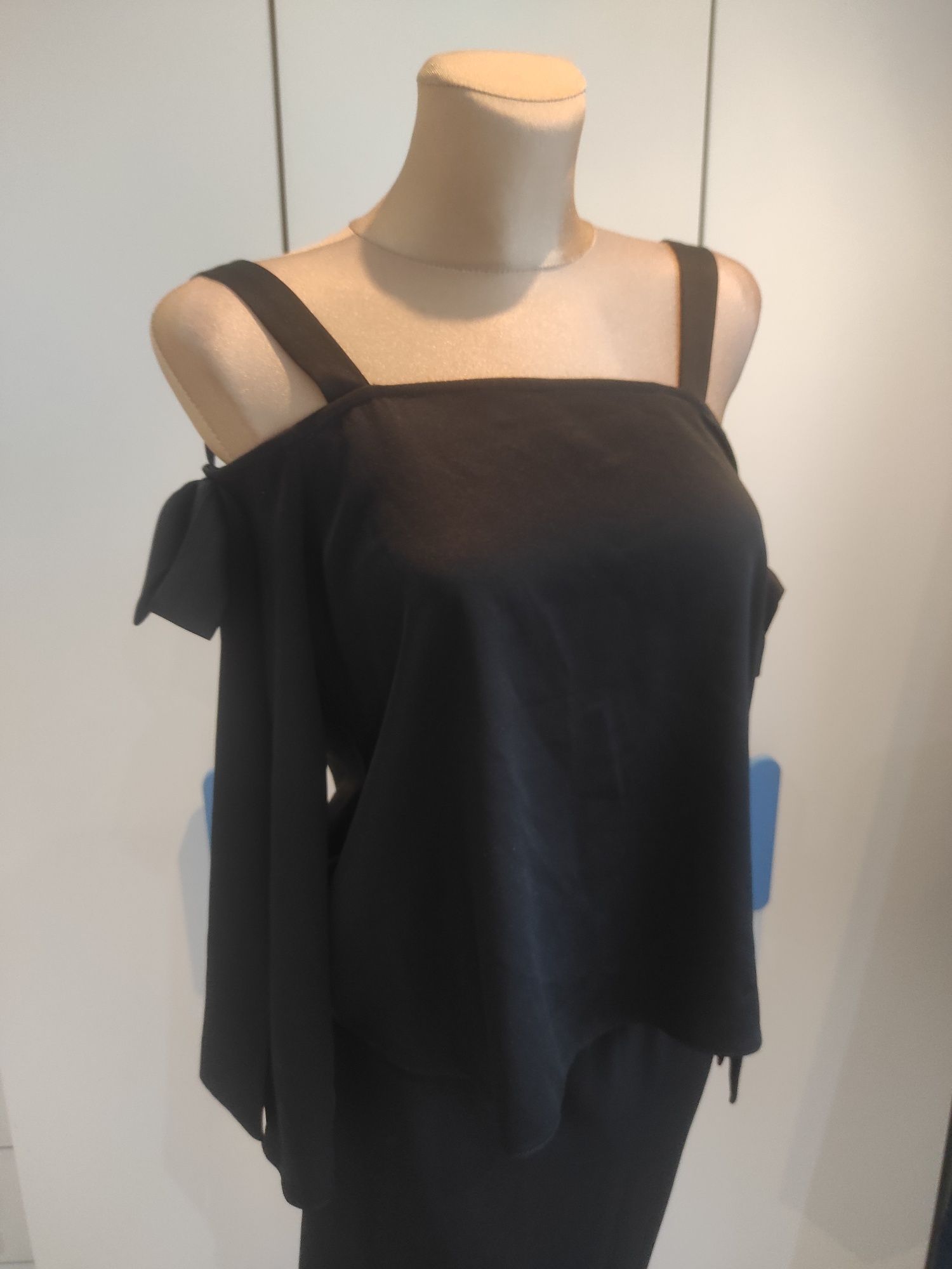 Bluzka z rozcięciami Miss Selfridge