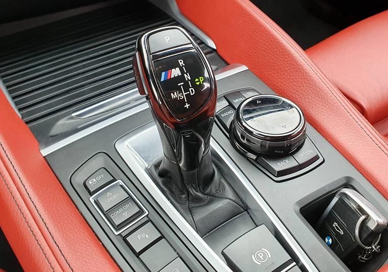 Bmw x6  rok 2015 M5d