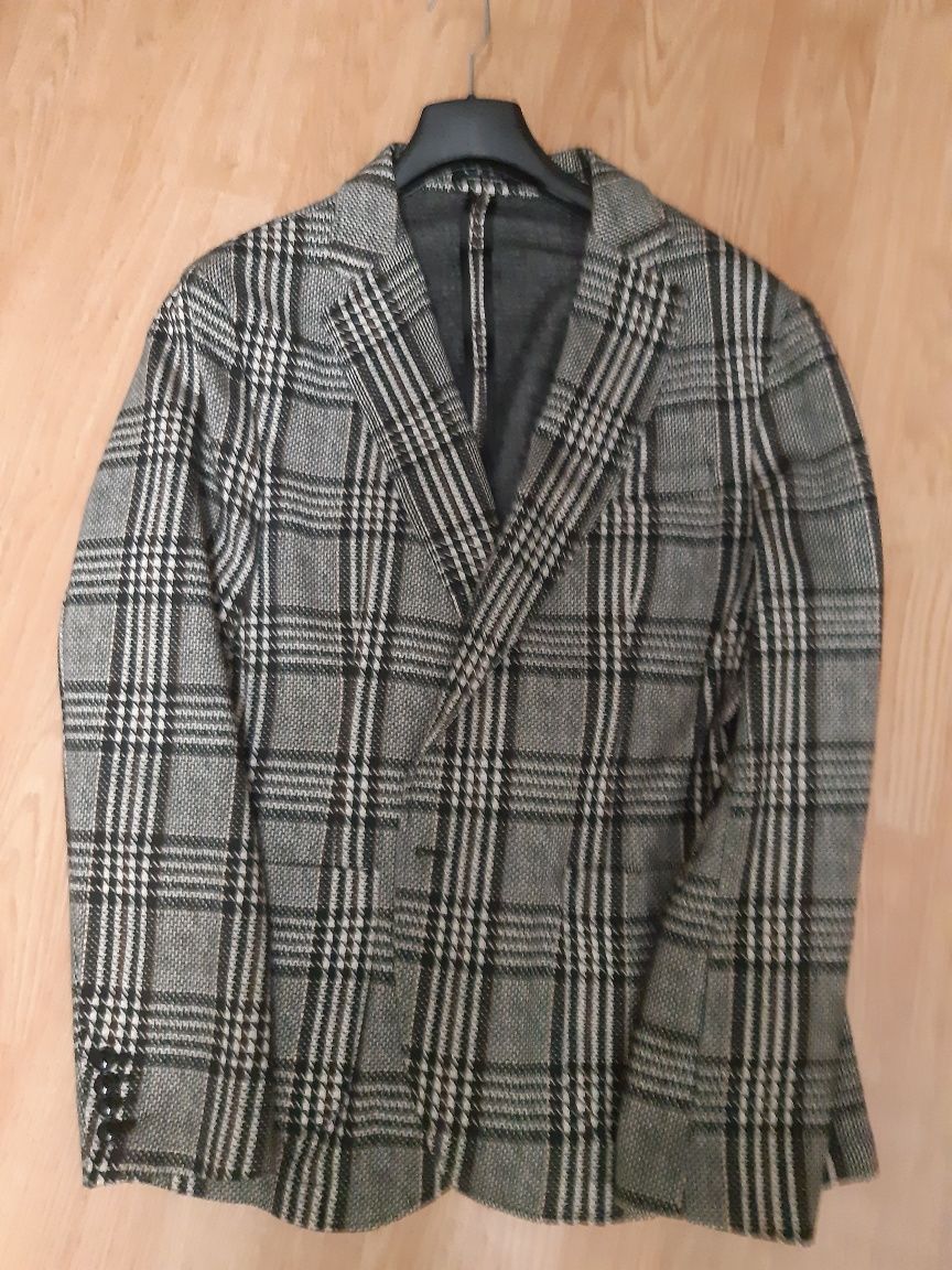 BLAZER-casaco -NOVO -marca ZARA - vendo ou troco