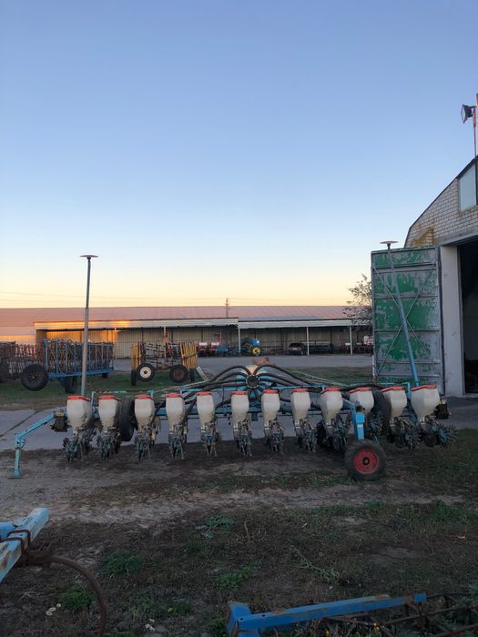 ТЕРМІНОВО!!! Сівалка сст12 міжряд45 см бурякова/соняшникова