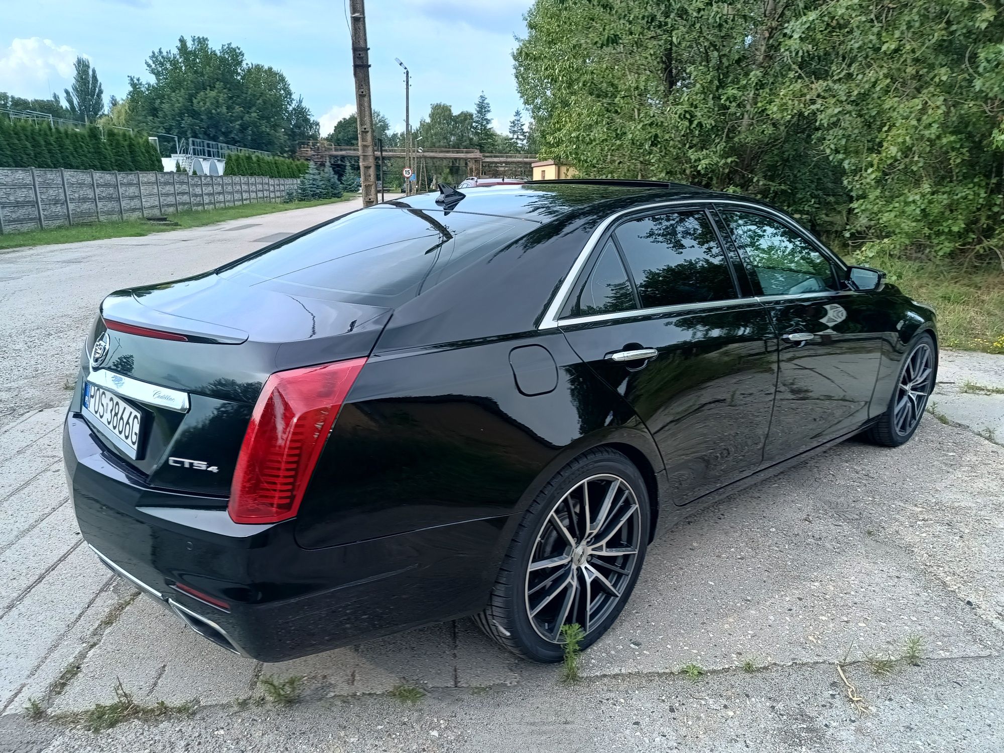 Cadillac cts 2.0 276hp koła 20" przebieg 95tys