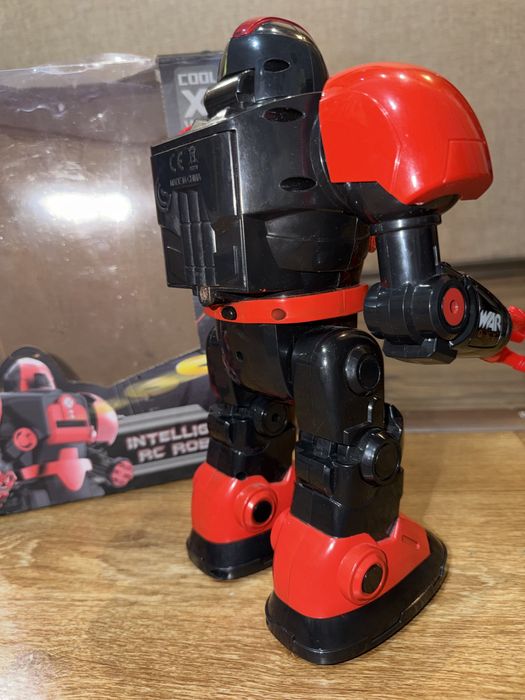 Робот на управление,очень крутой