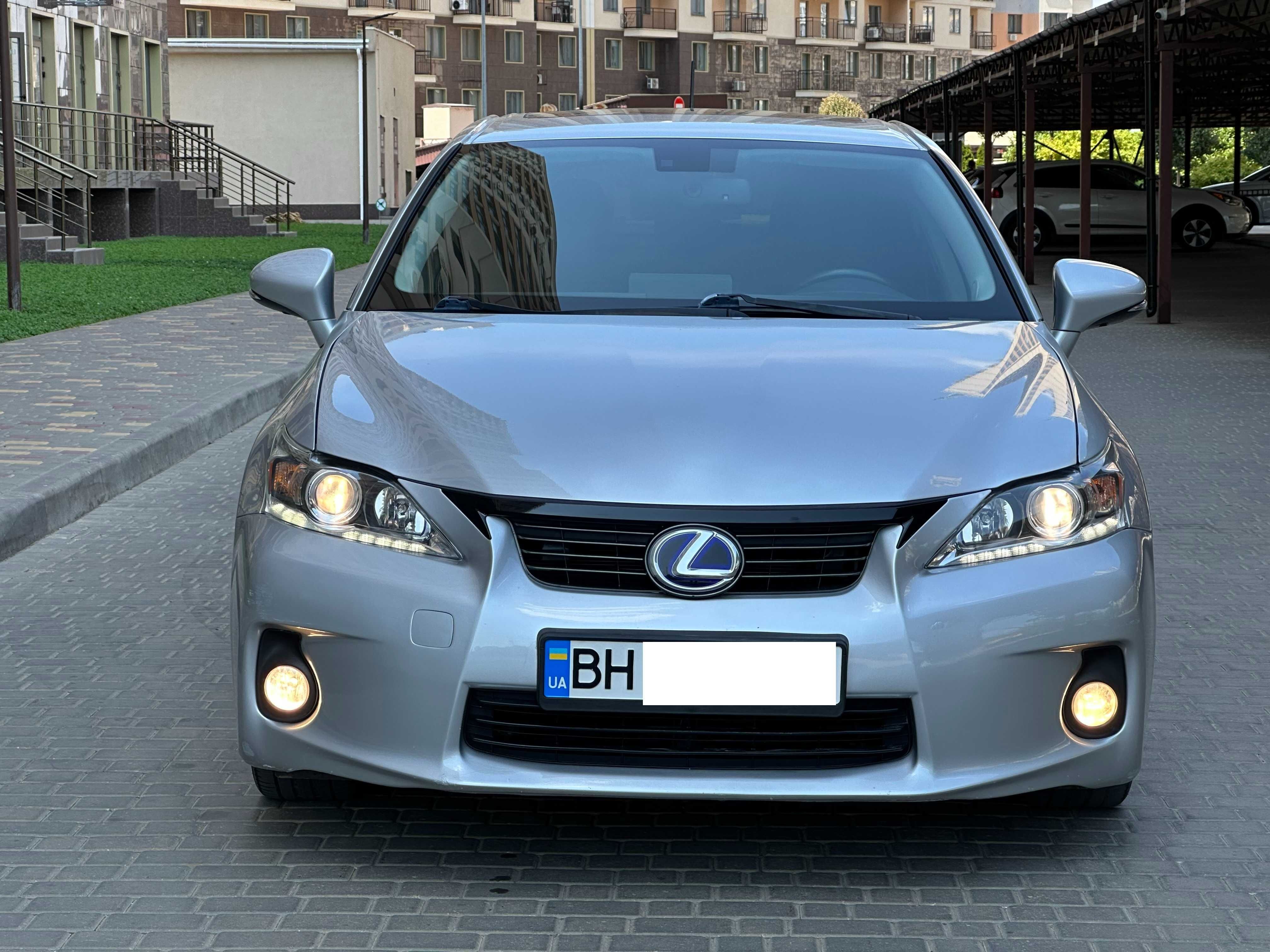Lexus CT 88 тис. км