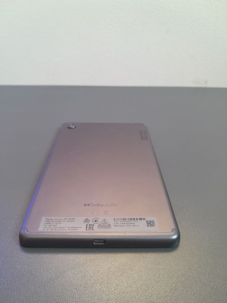 Tablet Lenovo TAB M7, PRAWIE NOWY!