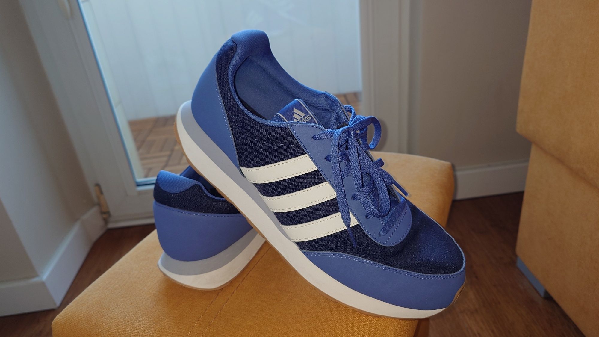 Buty sportowe Adidas. r. 44