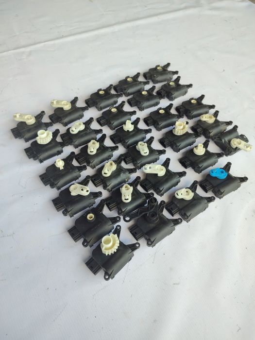 Моторчик заслонки пічки Пассат б6 б7 Октавія А5 Гольф 6 Заслонка печки