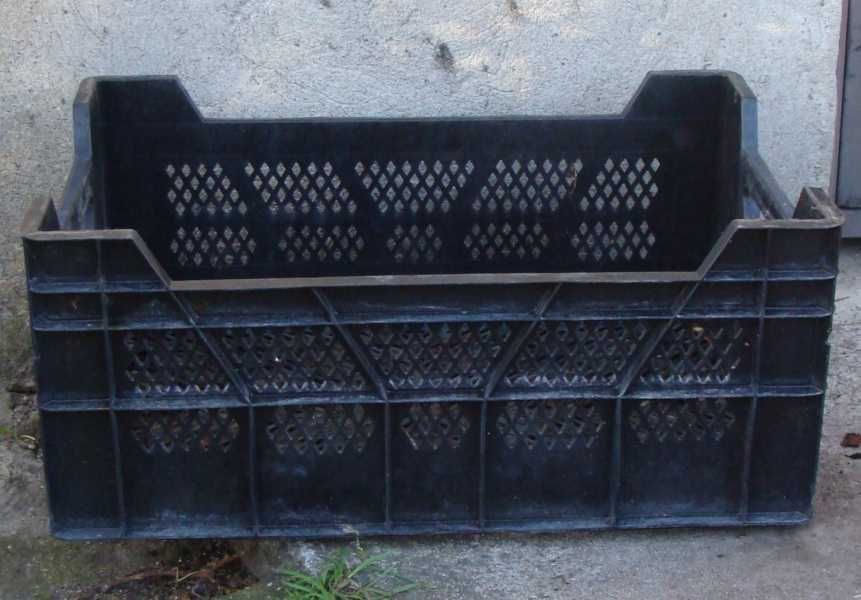 SKRZYNKI PLASTIKOWE 12KG/20KG czarne - na warzywa / owoce