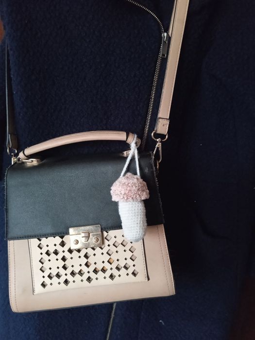 Чехол на помаду, тампон,  зажигалку, вязаный  хенд мейд