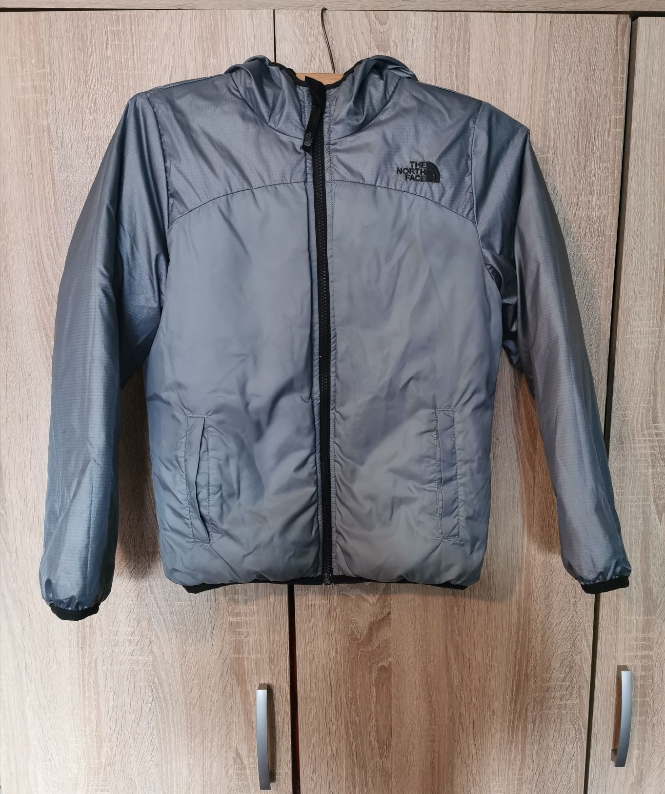 Kurtka ocieplana dwustronna dziewczęca The North Face r. 146-152 cm