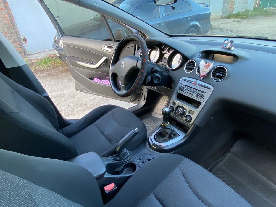 Продам Peugeot 408