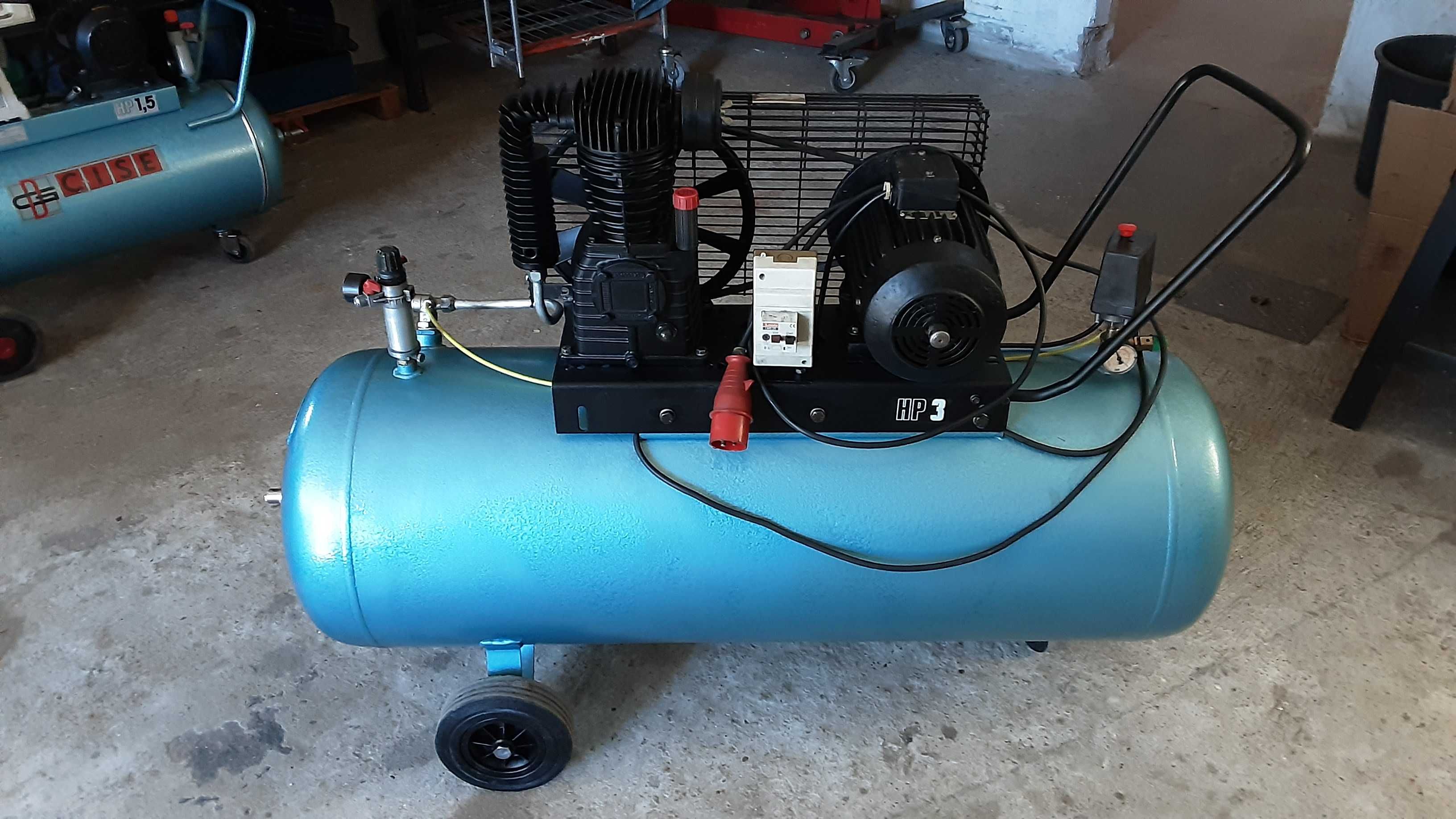 Compressor 200 litros trifásico cabeça rubete K18