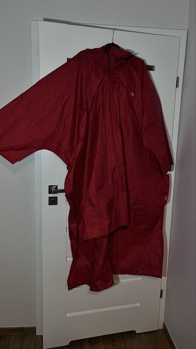 Peleryna Tatonka Poncho - red