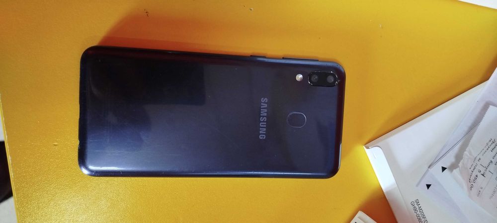 Samsung m20 3/32 gb Робочий.