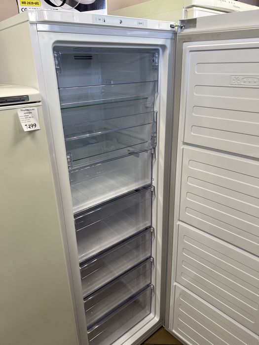 Морозильна камера Beko