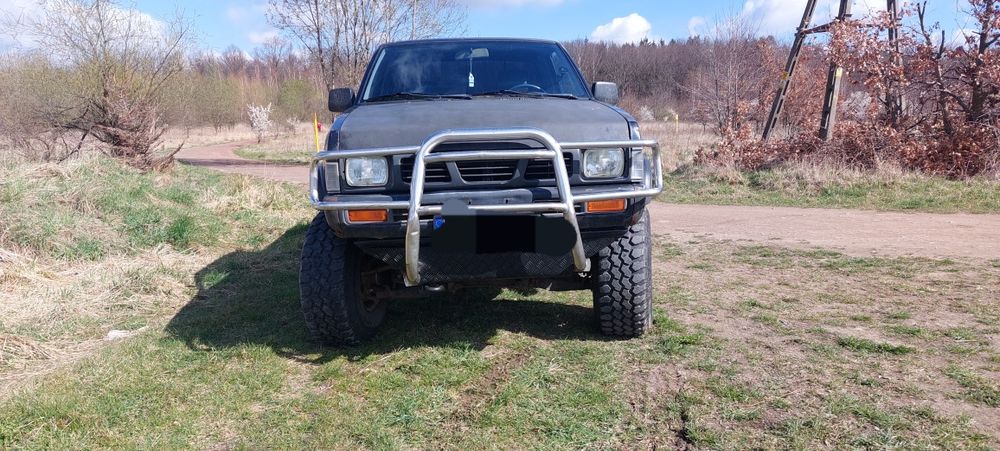 Nissan pickup D 21 navara