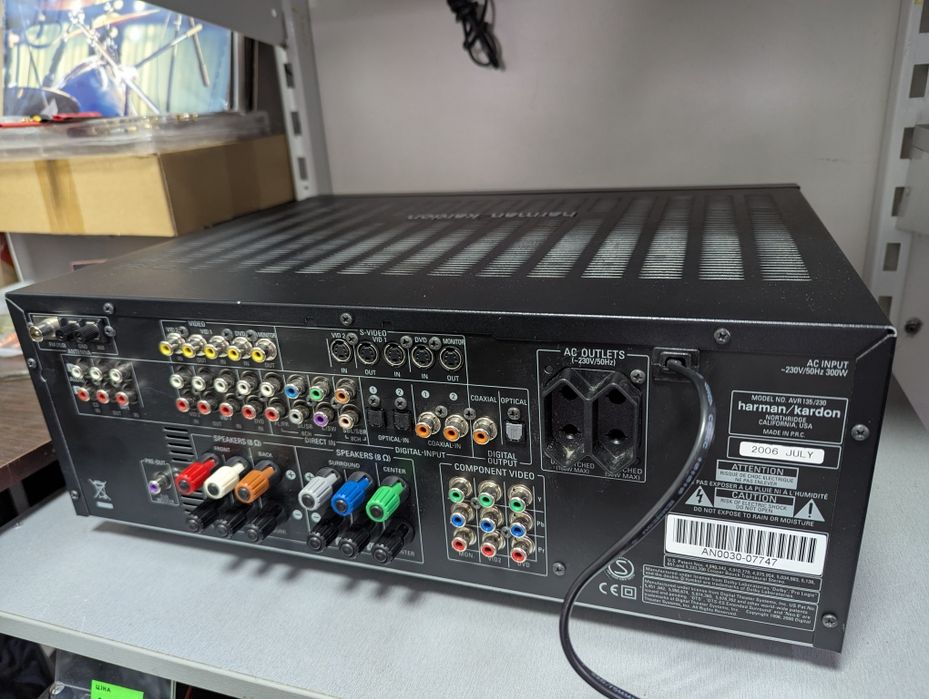 6.1 AV-ресивер Harman Kardon AVR 135. Пульт! Вага 11 кг.