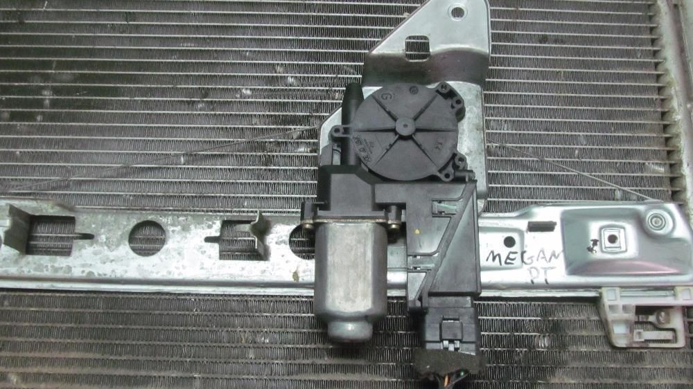 Renault Megane II 02-06 Mechanizm Podnoszenia Szyb Prawy Tyl Slask VAT