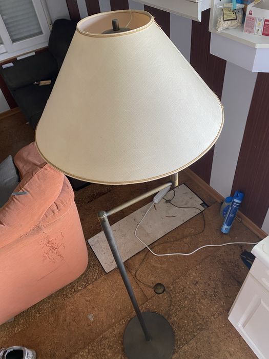 Candeeiro de sala flexivel