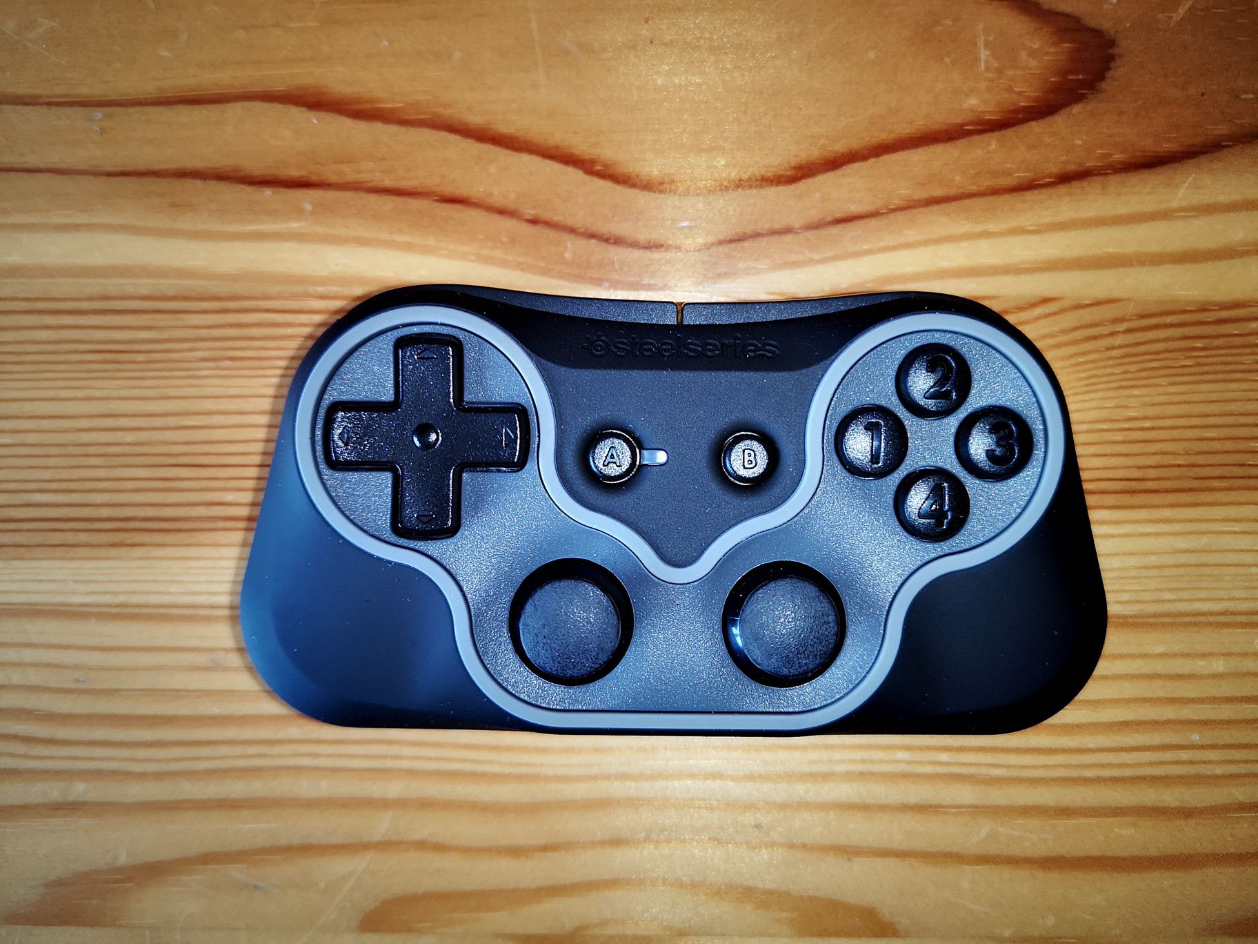 Pad steelseries FREE - mobile wireless controller