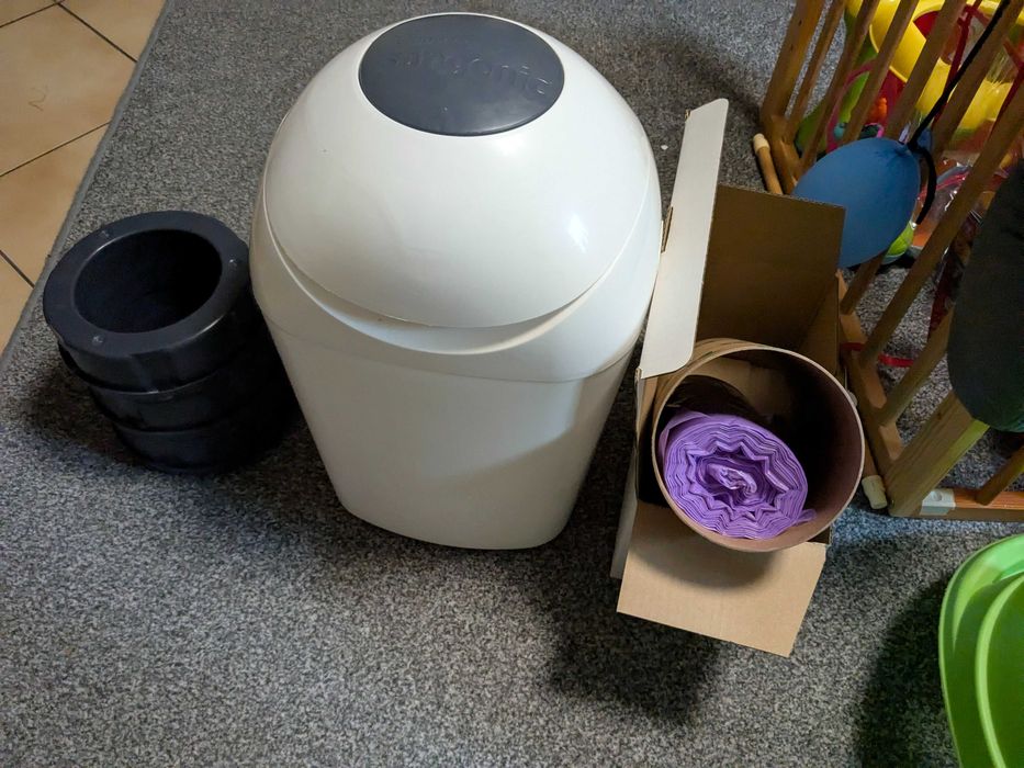Folia + kosz na pieluchy Tommee Tippee Sangenic