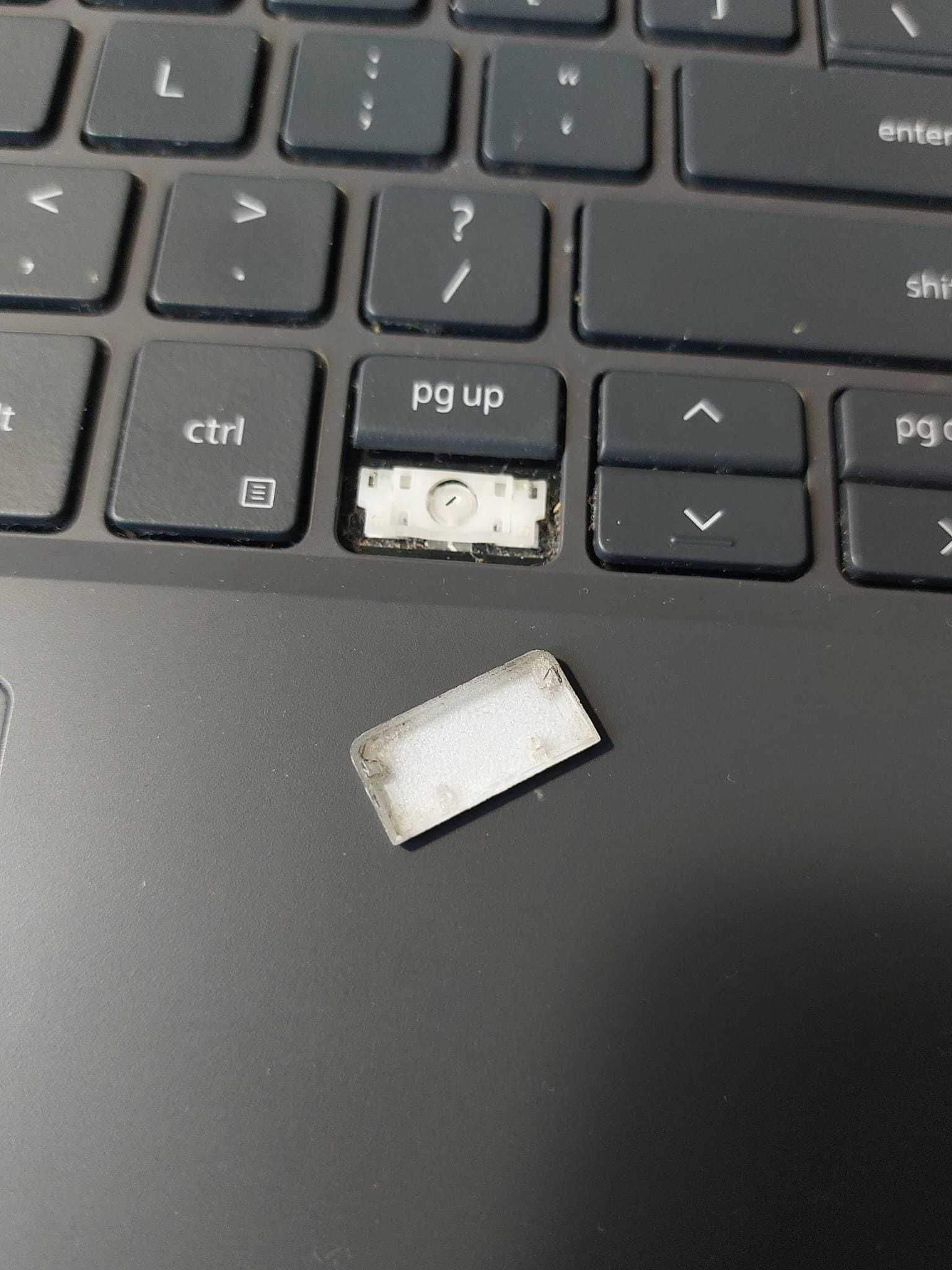 Laptop Gamingowy DELL G15 5520